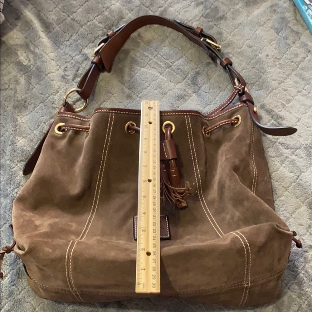 Dooney & Bourke